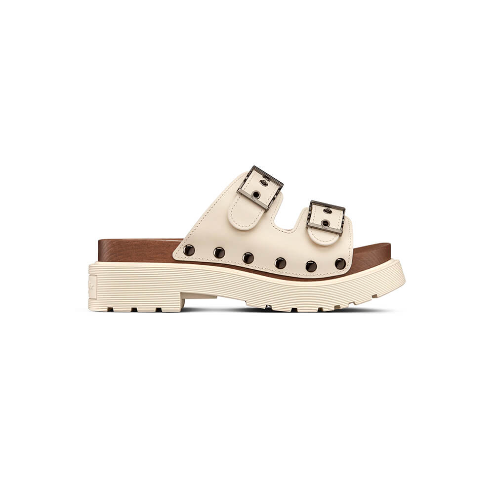 D*orquake strap sandal