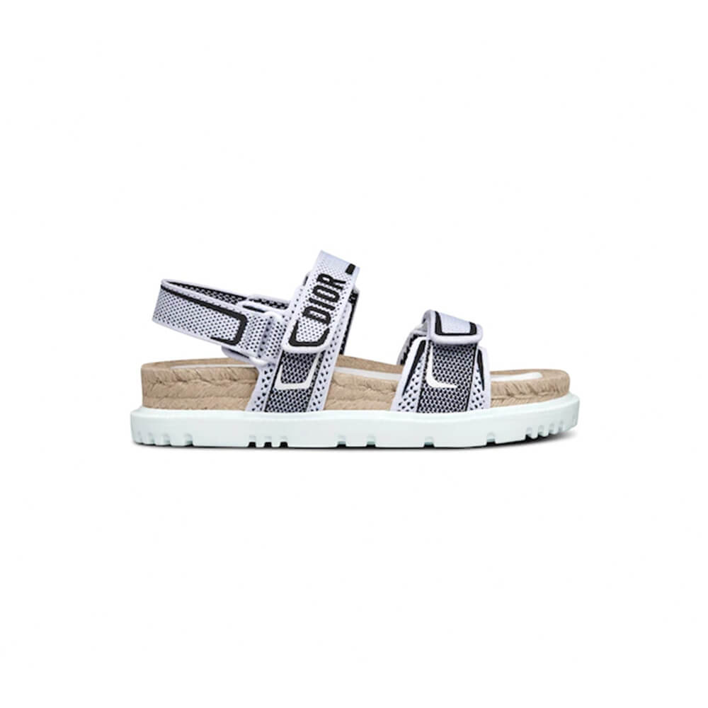 D*oract sandal