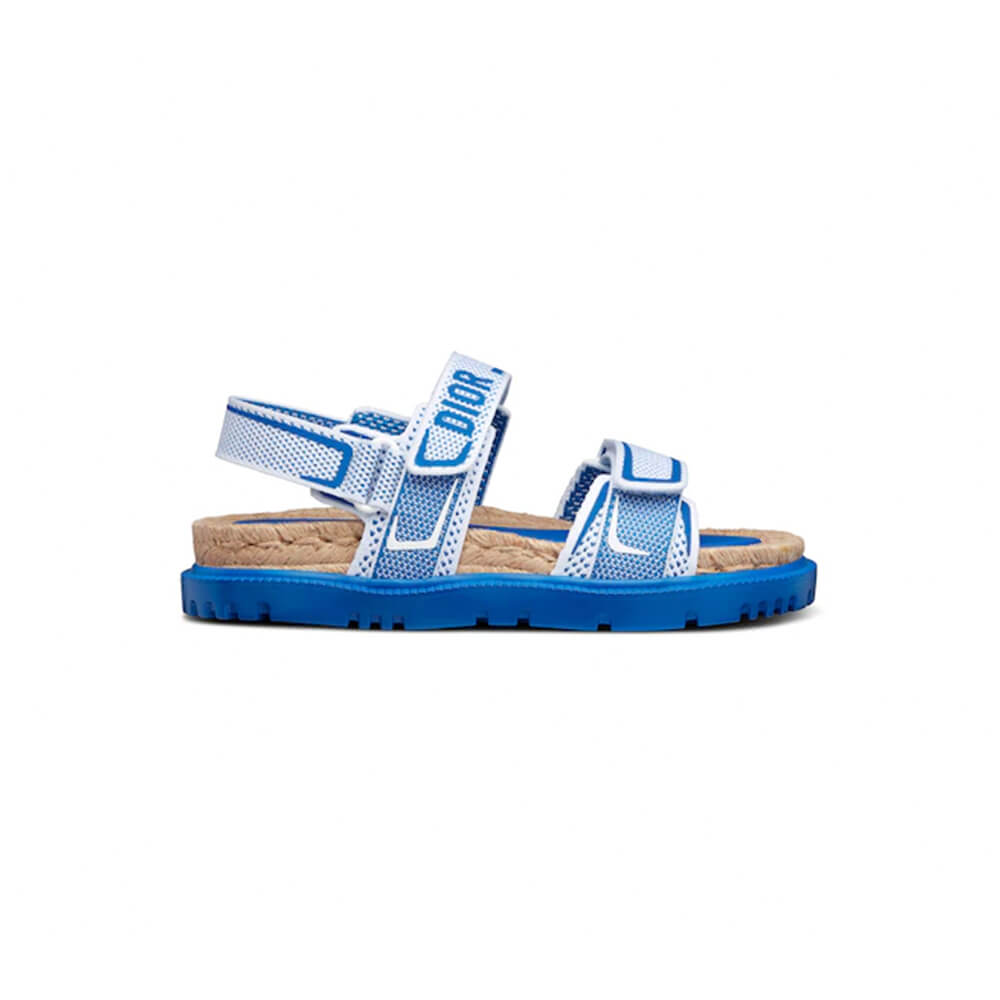 D*oract sandal