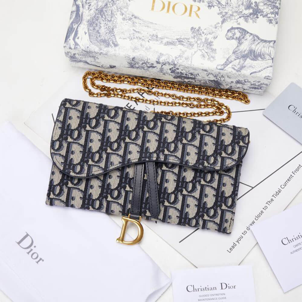 D*or long saddle wallet with chain