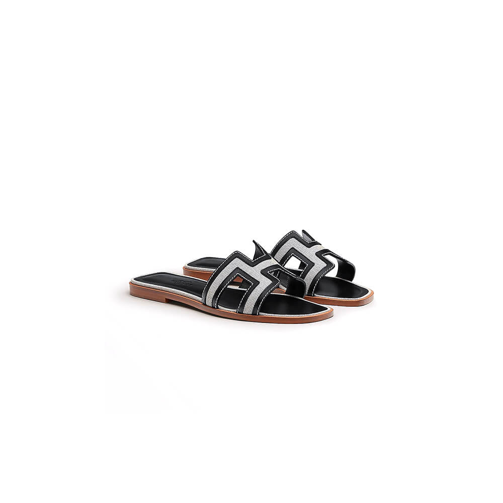 HERMÈS ORAN SANDAL