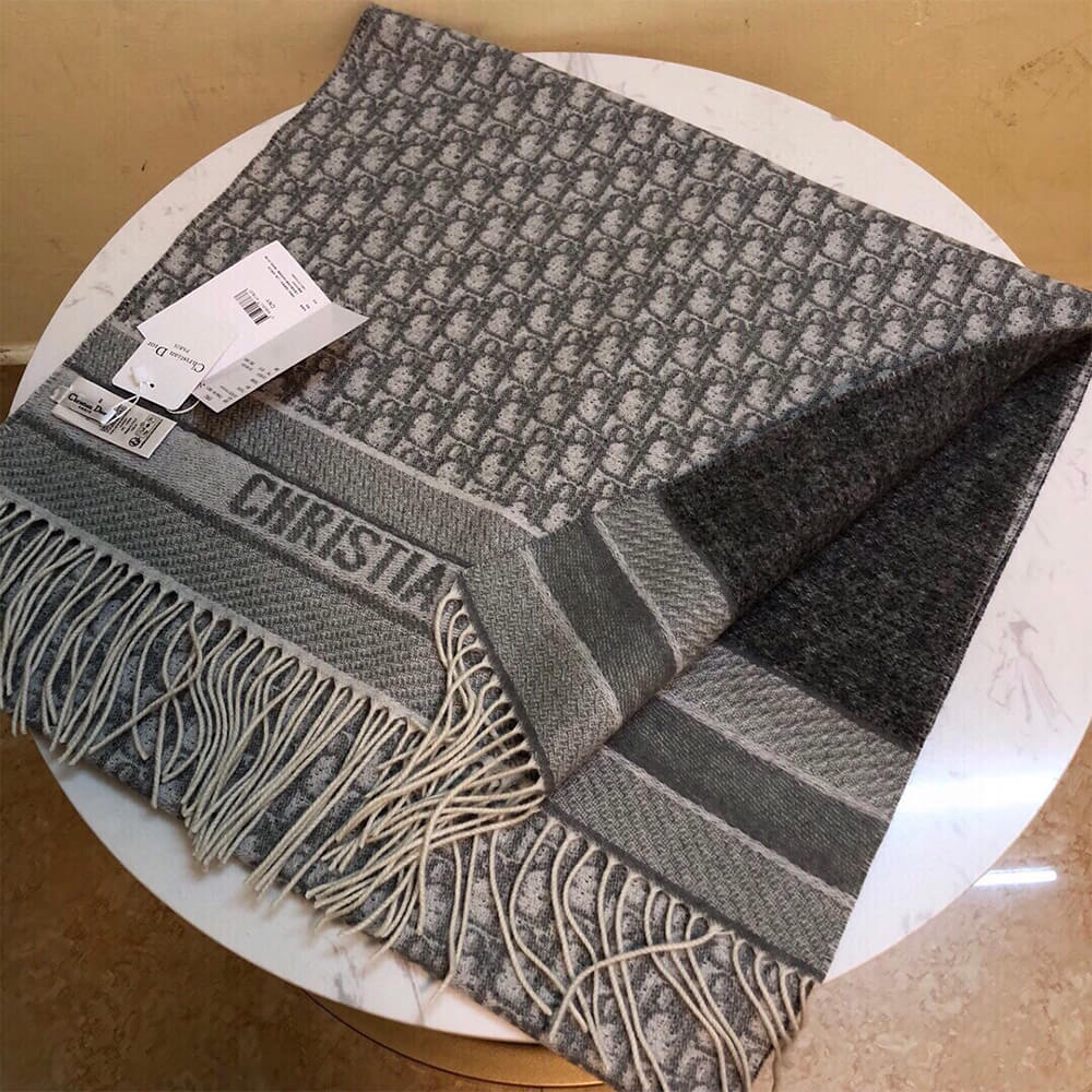 D*or oblique scarf