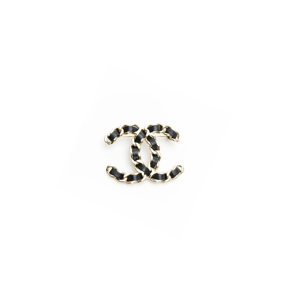 Ch*el brooch pin