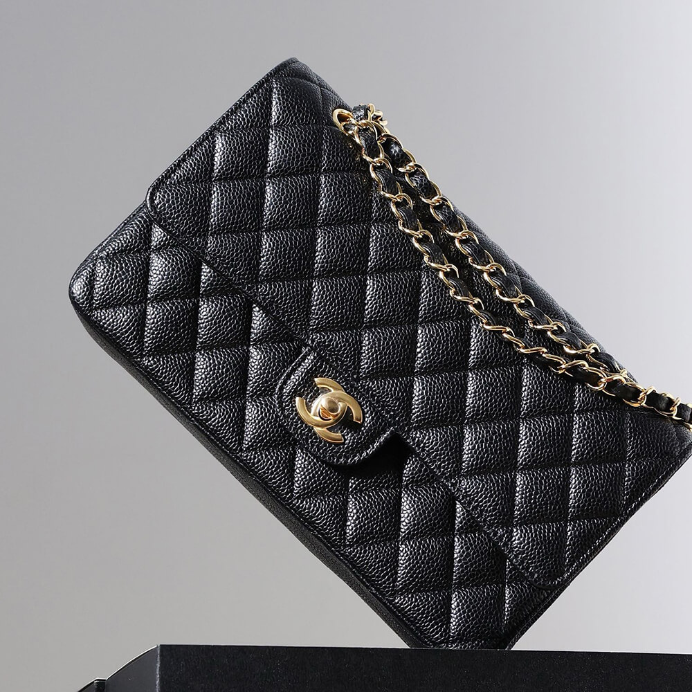 Ch*el classic flap handbag(tax-free grade)