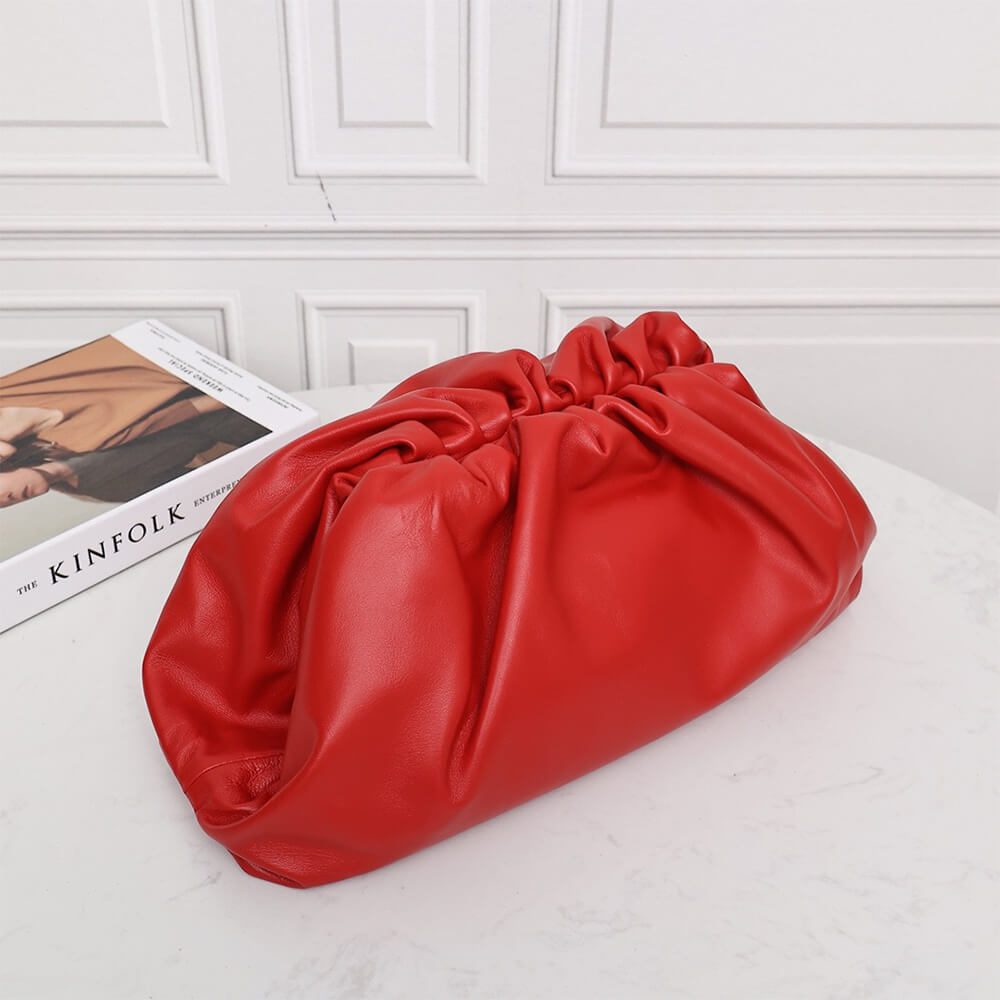 bo*te*ga Ve*ne*ta pouch clutch bag(high-end grade)