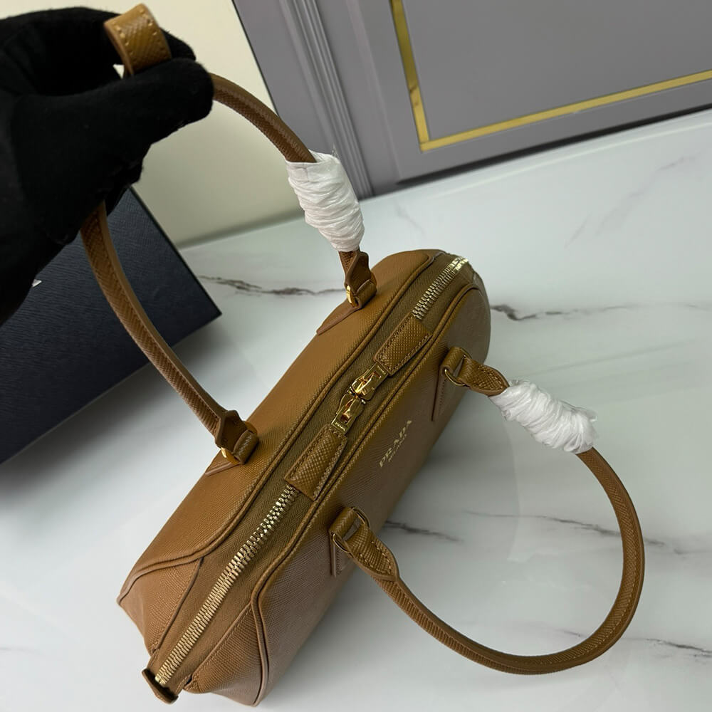Pra*a medium saffiano leather bag(high-end grade)
