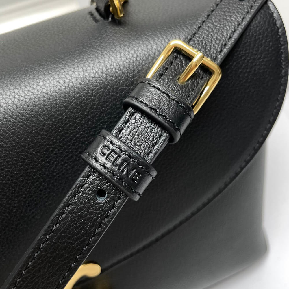 ce**e medium nino bag in S*pple calfskin