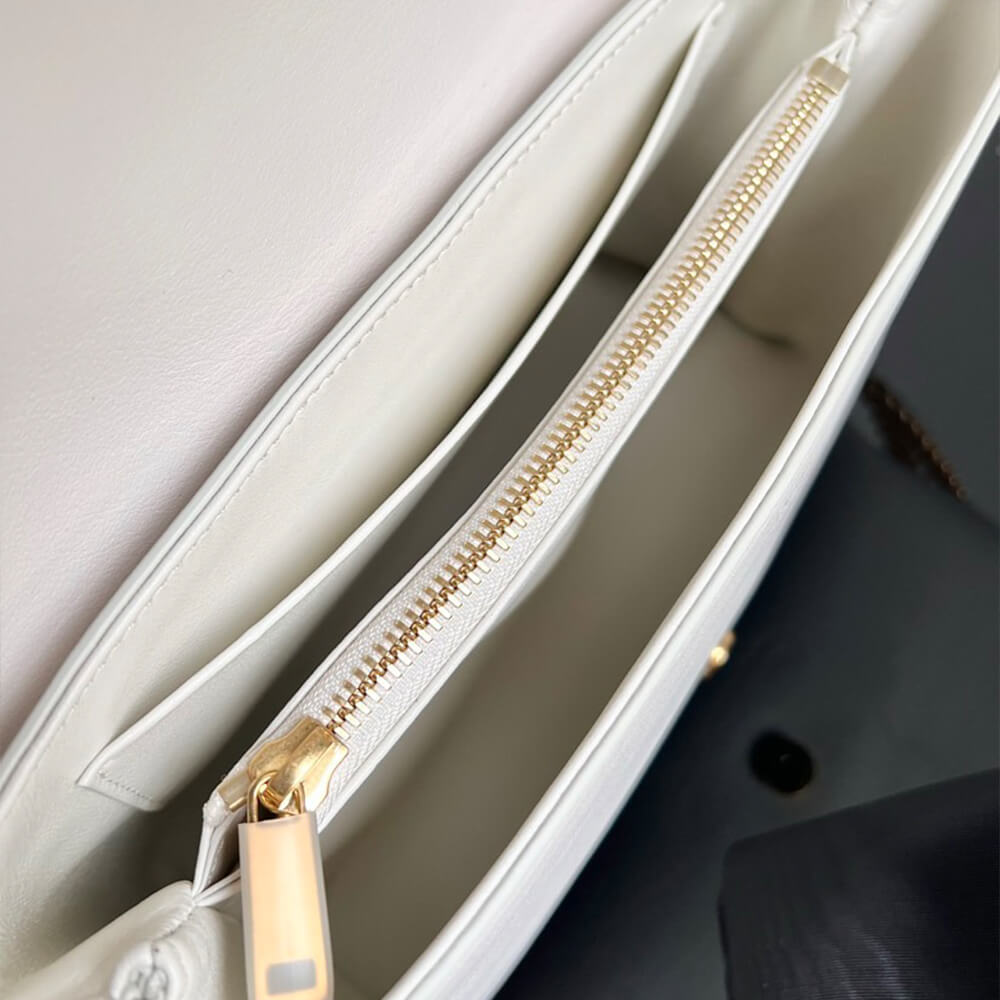 ce**e medium ce**e victoire bag in S*pple calfskin