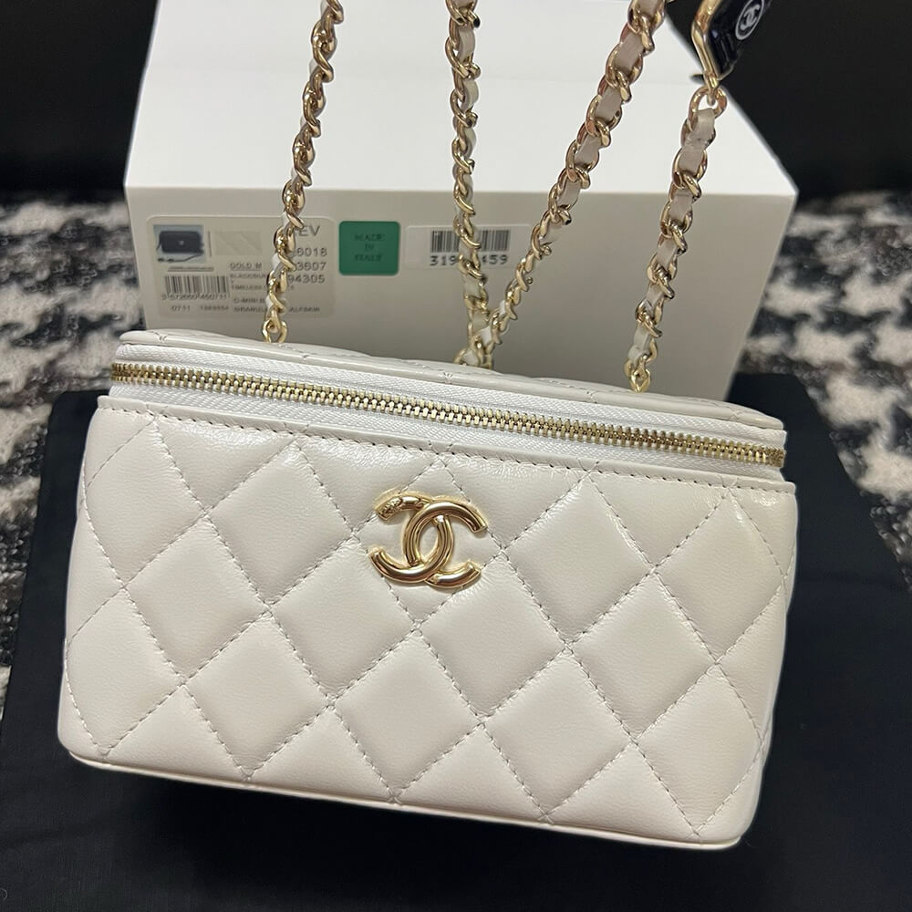 Ch*el vanity with chain(high-end grade)