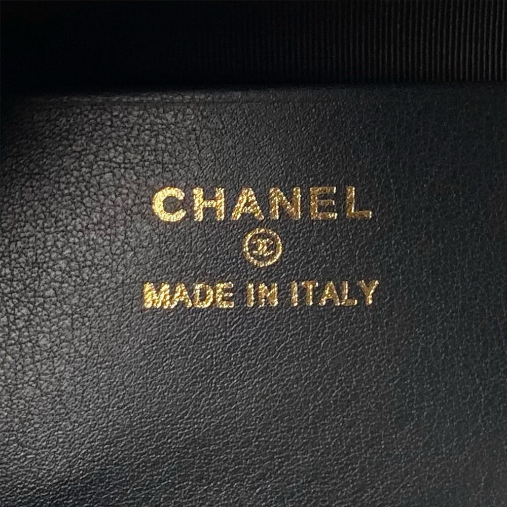 Ch*el clutch with chain