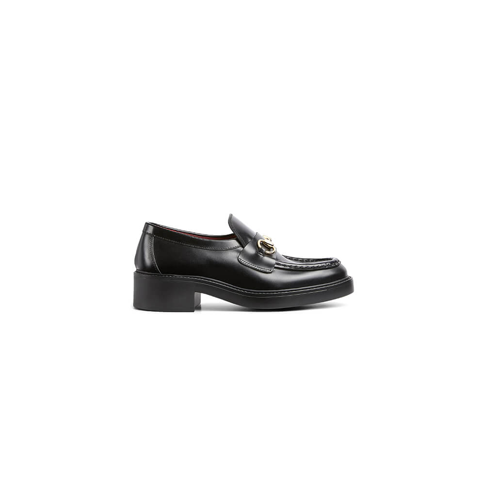 G*u*i women’s loafer with horsebit