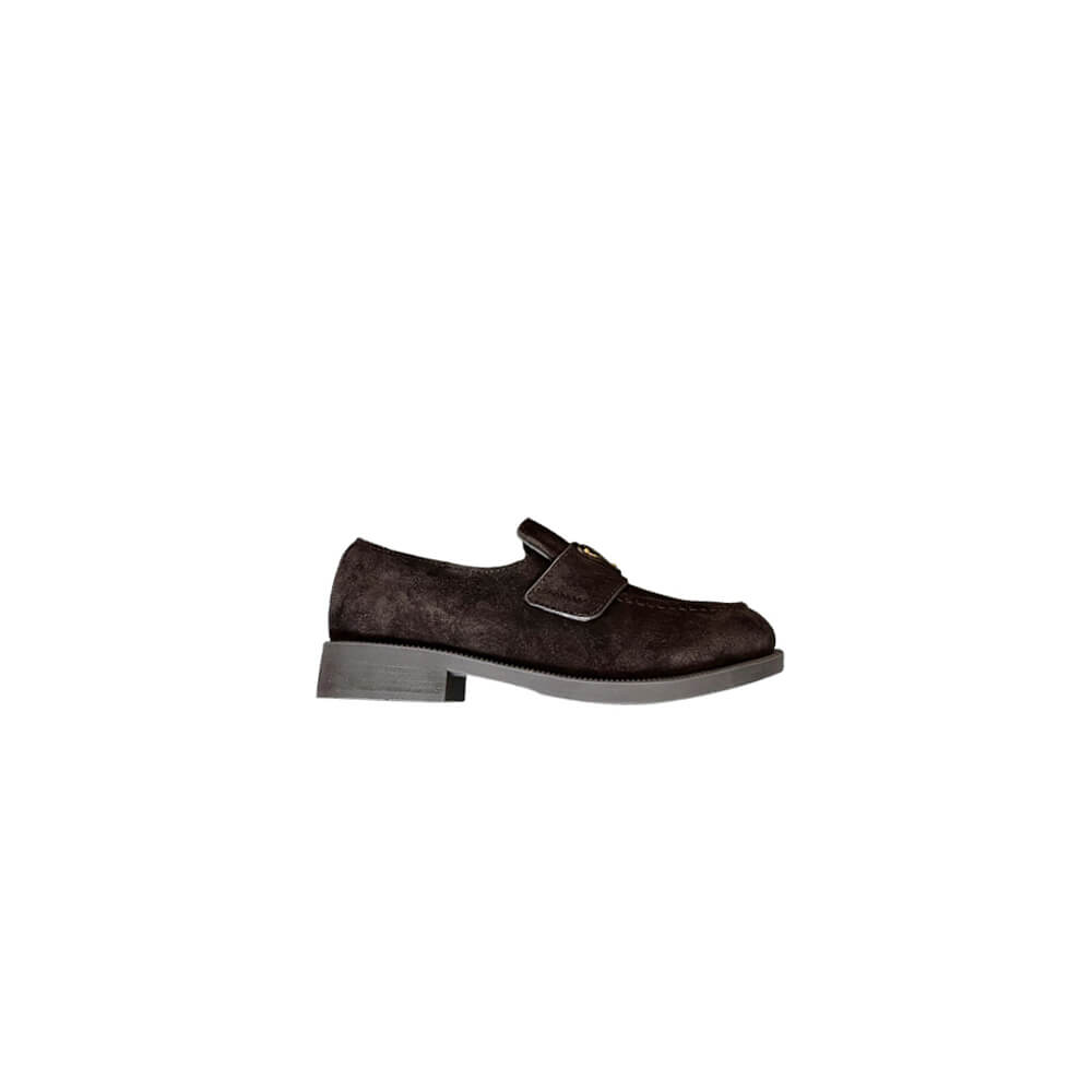 Pra*a women loafer
