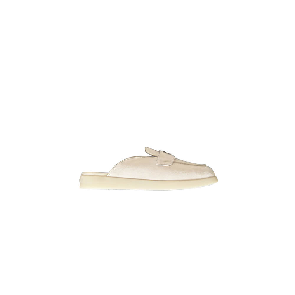 Pra*a unisex loafer