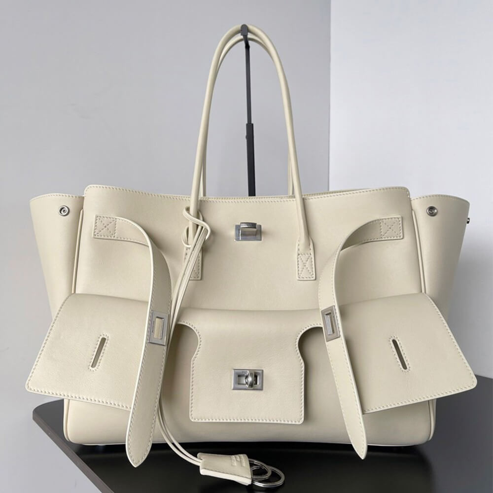 Ba*len*cia*ga bel air medium carry all bag(high-end grade)