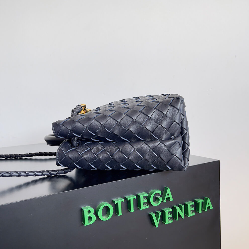 bo*te*ga Ve*ne*ta small andiamo