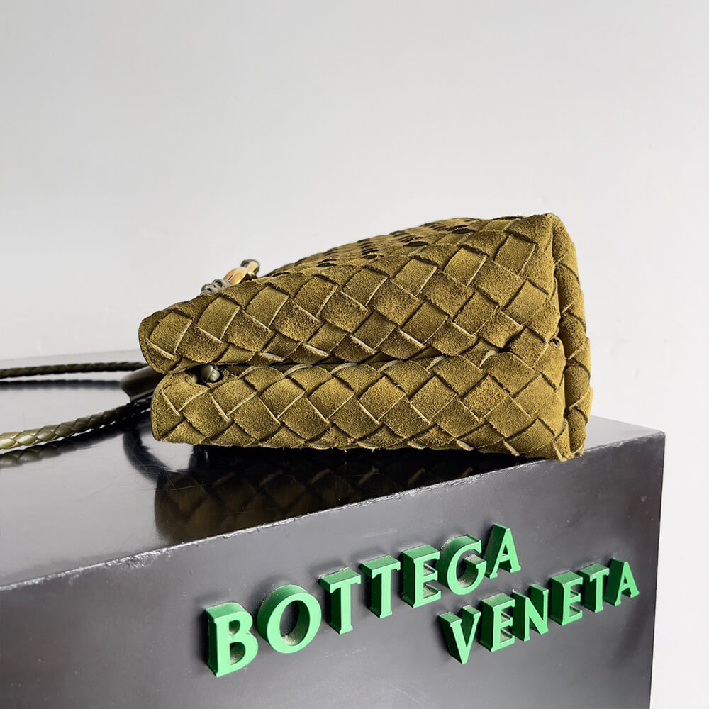 bo*te*ga Ve*ne*ta small andiamo