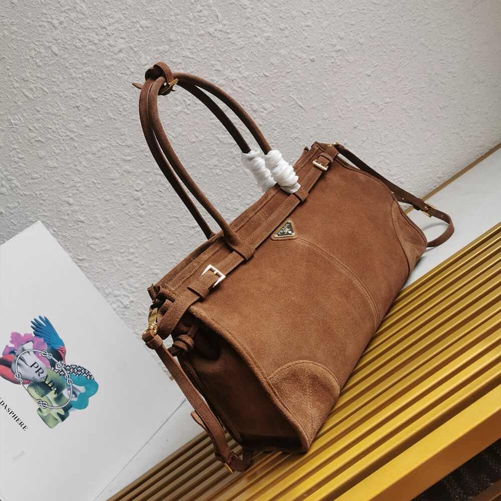 Pra*a large leather handbag(high-end grade)