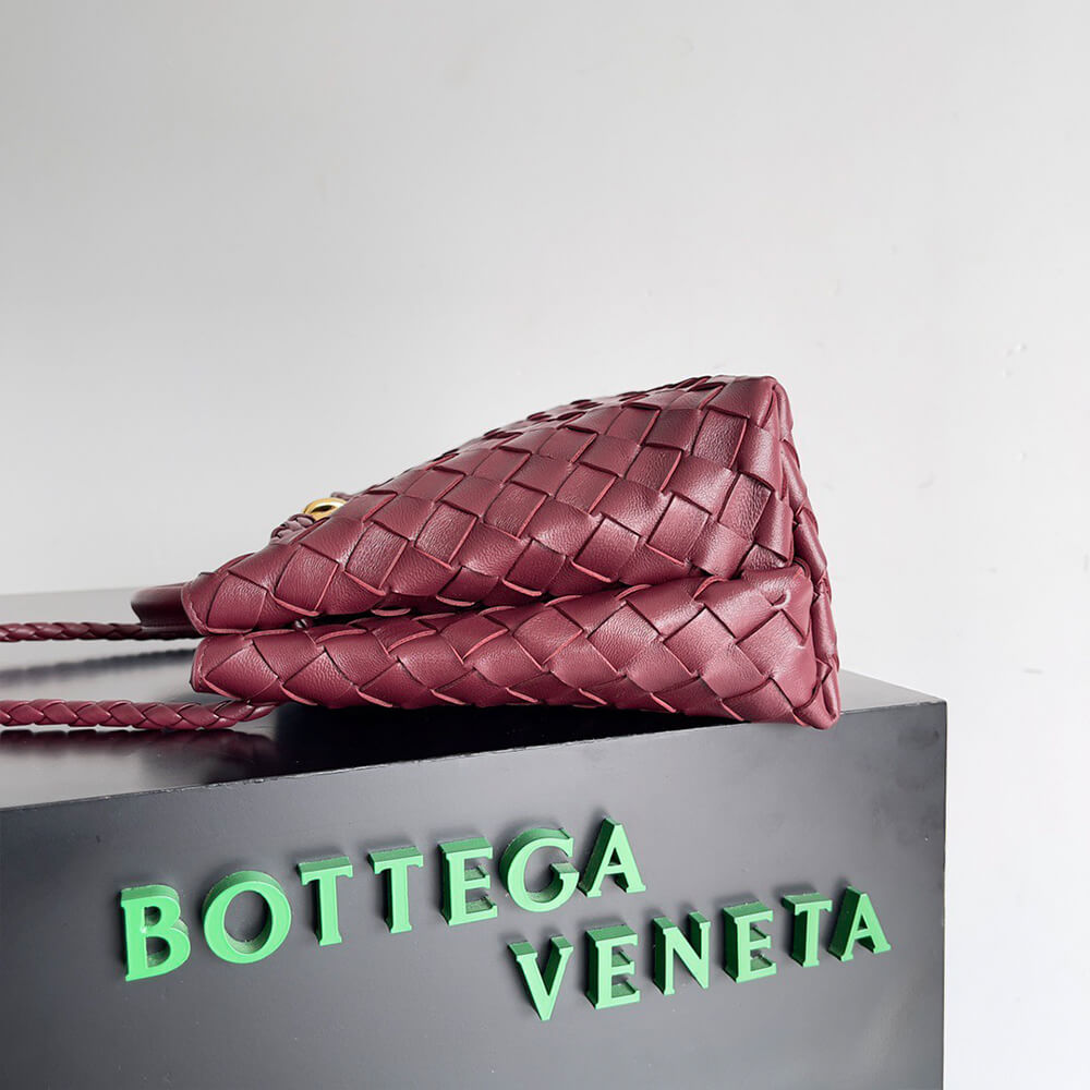 bo*te*ga Ve*ne*ta small andiamo
