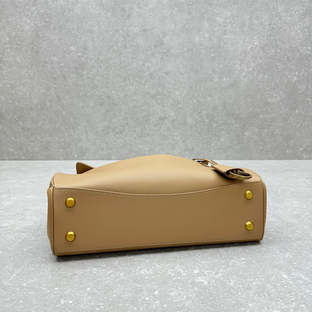 Ba*len*cia*ga rodeo medium handbag(high-end grade)