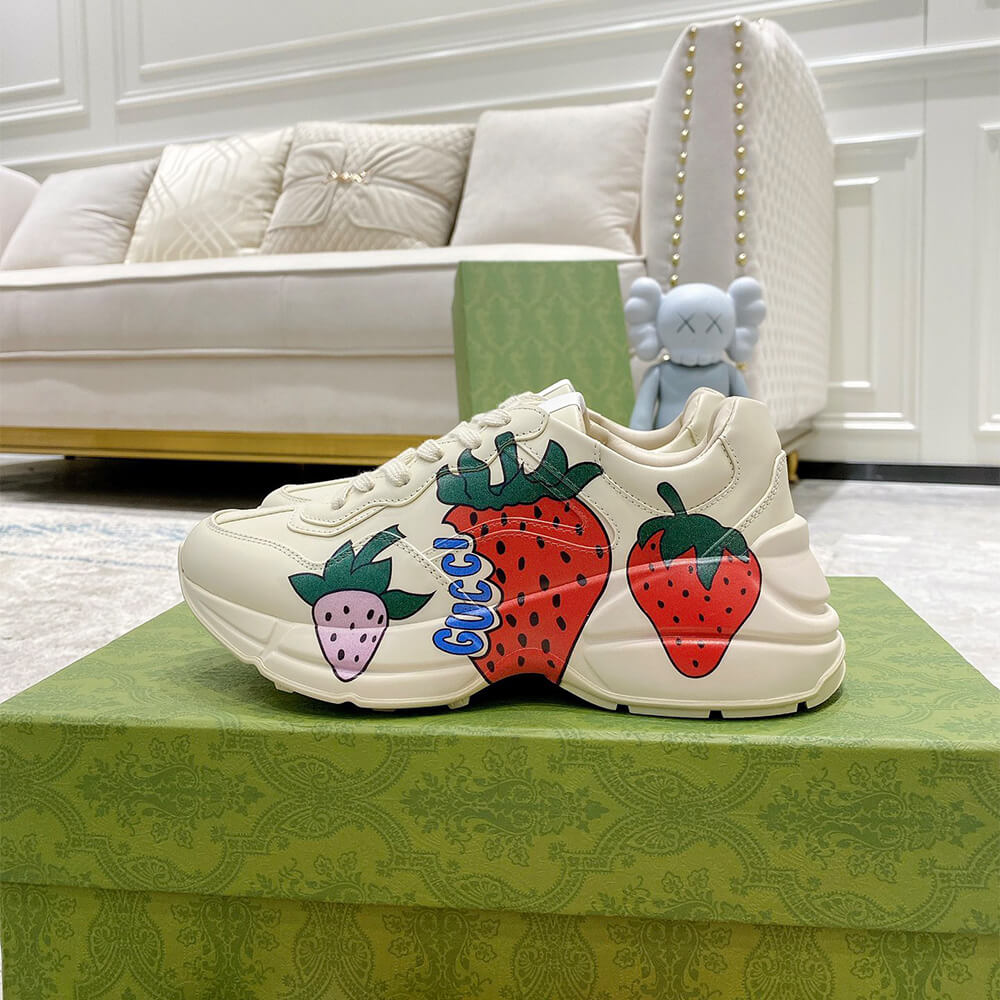G*u*i strawberries rhyton sneaker