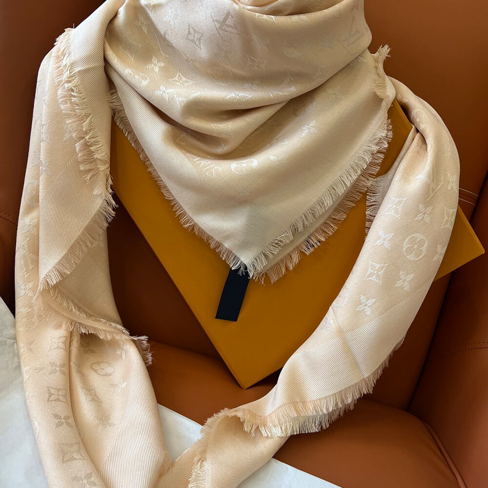 LV Monogram Classic Shawl