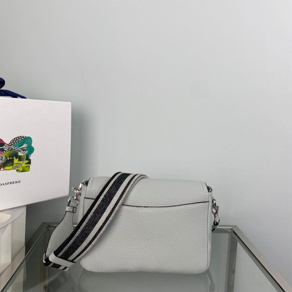 Pra*a leather shoulder bag(high-end grade)