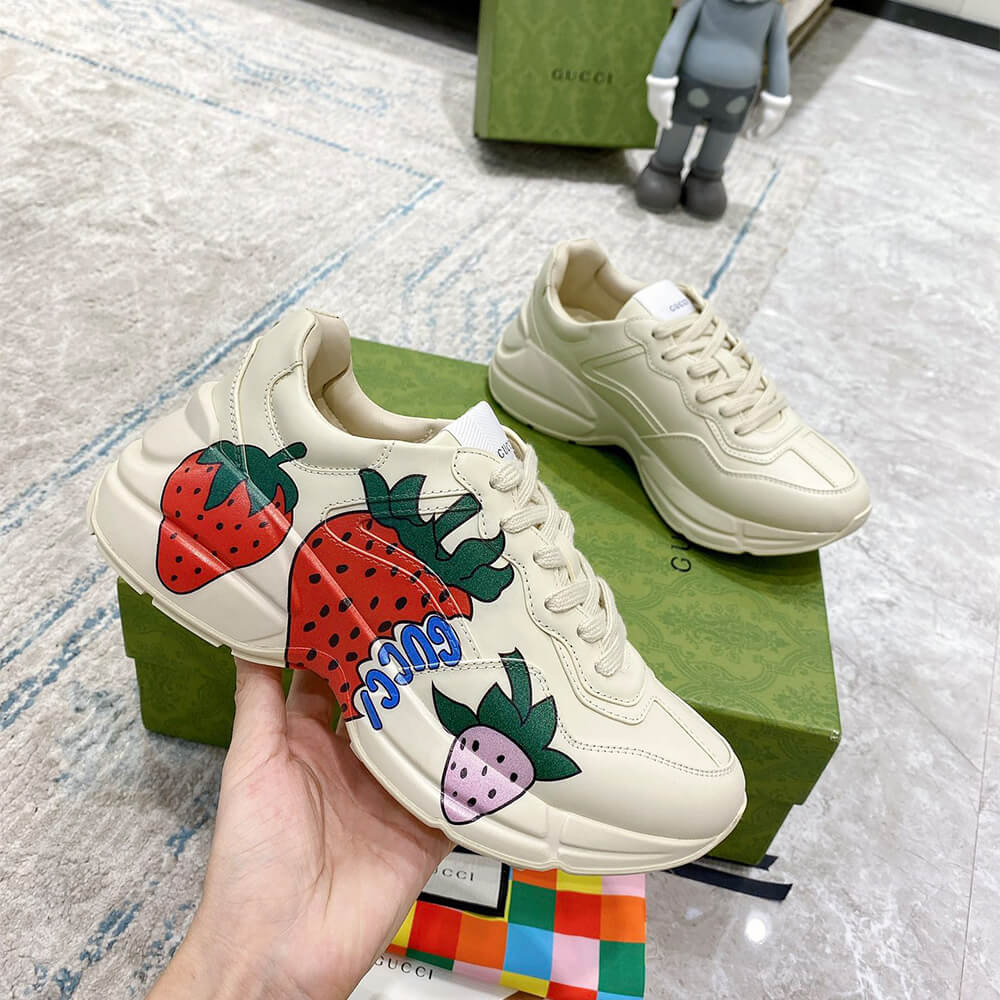 G*u*i strawberries rhyton sneaker