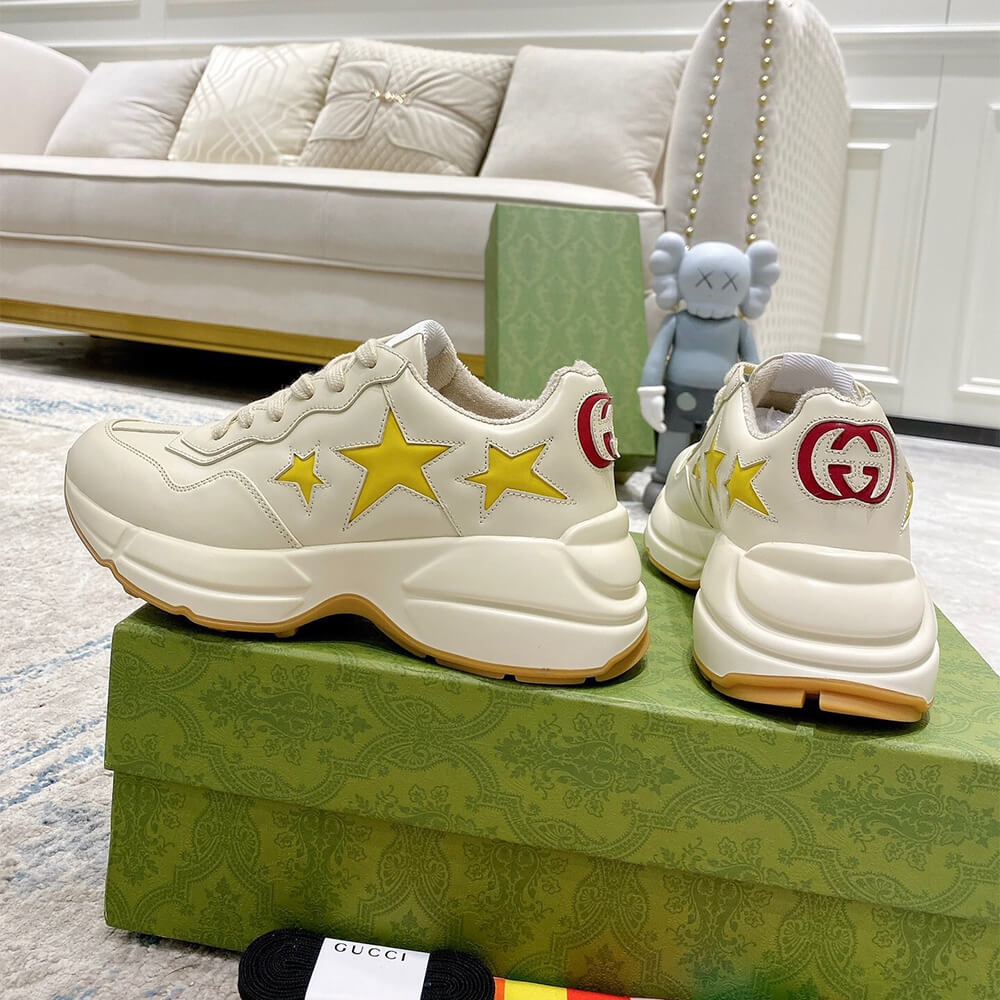 G*u*i rhyton sneaker with stars