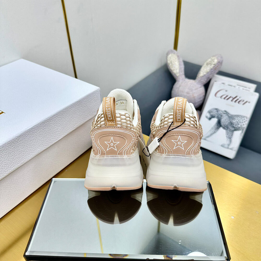 ch**an D*or vibe sneaker