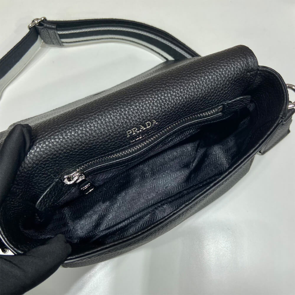 Pra*a leather shoulder bag(high-end grade)